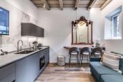 Piazza dei Renzi Trastevere building 4 bedroom with terrace