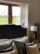 Rural Barn by Bham Nec with Games Room and Hot Tub