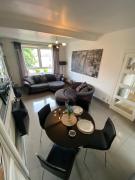 Modern Quiet City Center Airport 2 Bedroom Apartment Modern Quiet City Center Airport 2 Bedroom Apartment