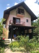 Kokin Brod Apartments