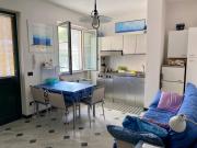 Bilocale Belio con terrazzo in frazione di Loano