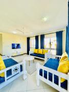 Elnas Nyali - Work & Unwind - Pool, Sea Views, AC & Fast Wi-Fi