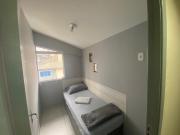 Quarto Feminino Próximo ao Metro Expo
