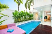 Modern 3 BR Private Pool Villa ZN103