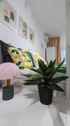 Blissful Ghencea Studio 1110 Blissful Ghencea Studio 1110