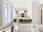 Cannes Vidal Rue Antibes SNCF station 2 mn 1 BR new 2024 quiet building hyper center by Olam Properties