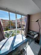 quartier port de peche et plaisance residence avec piscine