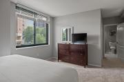 Top White Plains