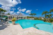 Villa 122 Sugar Hill Estate, pools, tennis, gym, 5 mins to beach