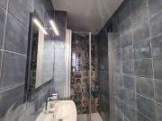 Chambre cosy avec lit double et salle deau privative - Petit-déjeuner inclus - FR-1-591-603