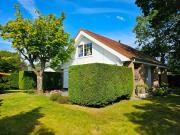 Vakantiebungalow met grote tuin OK54