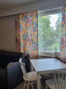 Kompakti yksiö numero 12 pienkerrostalossa