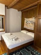 Top Palaios Panteleimon