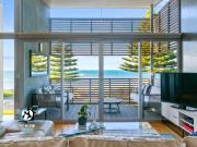 New York Loft Style Esplanade Retreat