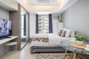 Furnished Studio in Avida Towers Riala, Cebu IT Park with Pool View, Fast WiFi, Netflix and More