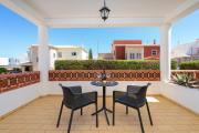 Host Wise - Spacious Family House with Garden Host Wise - Spacious Family House with Garden