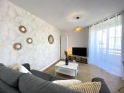 Le Brennou- Proche centre-climatisé-tout équipé-linges fournis