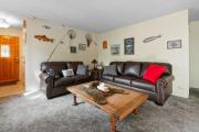 Bear Creek Inn - Slope views! Spacious home near the slopes!