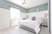 COASTGUARD COTTAGES by BOURNECOAST - A Charming Victorian Holiday Home with SEA VIEWS, HOT TUB and Garden - HB6098