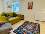 Ground Floor Wimbledon Flat With Parking Ground Floor Wimbledon Flat With Parking