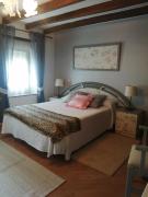 El Caserio de Esther