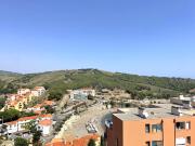 Banyuls-sur-Mer: Appartement F2 avec Loggia et Parking, Proche Plage - FR-1-309-166