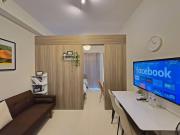 1BR Condotel with Balcony at FAME Residences #FM50