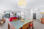 Hay Street CBD Apartment close to Swan River