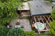 78 m2 Luxe Bos Chalet Welness Private Barrelsauna and HOTTUB and AIRCO