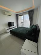Top Jomtien Beach