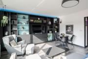 Striking 2-bed Apartment Perfectly Located in Soho