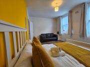 Apartment close to City