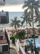 beach front one bed one bath fabulous views in zona roman