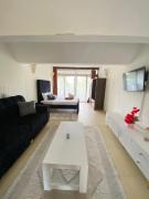 Diani, Beach Front Studio