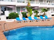 Pool front apartment in Las Americas
