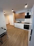 Warsaw City Budget Room 1 #self check-in #essentials included