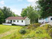 6 person holiday home in KUNGSHAMN