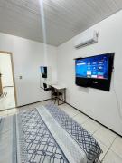 Ap 2 quartos em bairro nobre com garagem