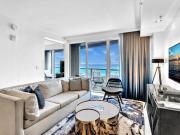 FLL W Residence Penthouse, AMAZING birds eye views!