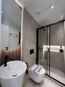 Top Piraeus Top Piraeus