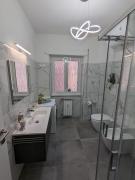 Lellas House vicino Metro A 3 Min a piedi