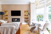 YORK PLACE - Spacious central apartment to town with views YORK PLACE - Spacious central apartment to town with views