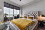 Luxurious Seaside Apartment, Seapoint 202 Shoreham