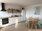 Vue apaisante montagnes, plage 5 minutes à pied