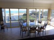 Two Bays 37 Encounter Crs Middleton - Linen Included