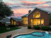 Captivating 6BR 3BA Holiday Home with Pool & Fire Pit