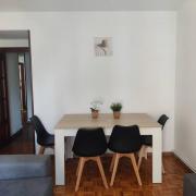 1A135 Comodo Apto 3 dormitorios by R2R Consulting