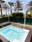 Bajo de Diseño, Piscina Privada Climatiza, 150m de la playa