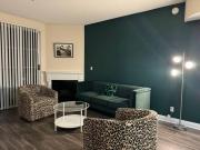 Travel Haven at Miracle Mile- 110