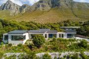 Top Bettyʼs Bay